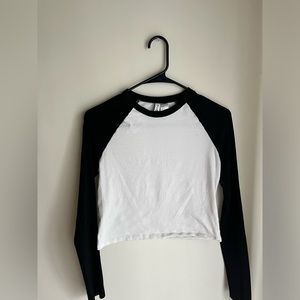 Long sleeve cropped baseball tee, black and white